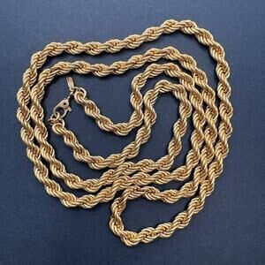 Vintage Monet Twisted Rope Chain Gold Tone Long Necklace 30" Classic Retro‎